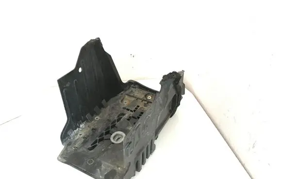 Battery tray