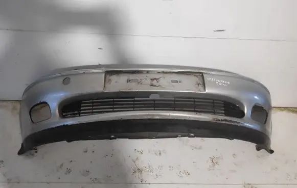 Opel Vectra B Front bumper 90586604