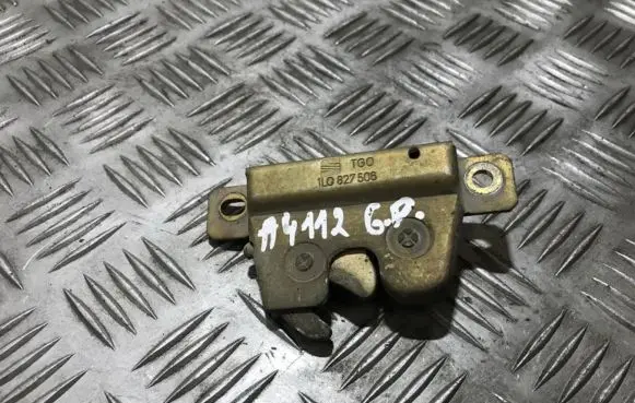 Seat Toledo I (1L) Tailgate/trunk/boot lock/catch/latch 1l0827506
