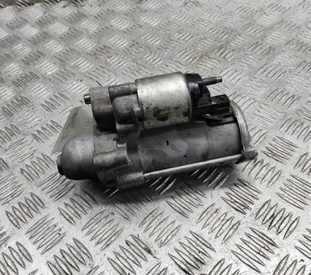 Citroen C4 II Starter motor 9830507480