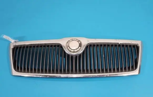 Skoda Octavia Mk2 (1Z) Front bumper upper radiator grill IMPRK1580952