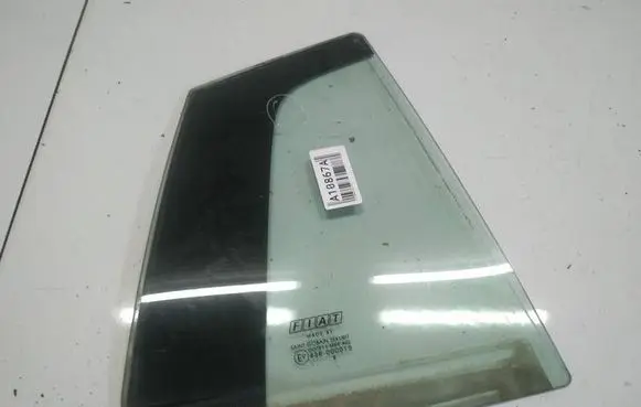 Fiat Bravo Rear vent window glass as2