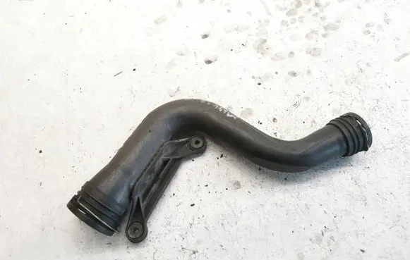 Intercooler hose/pipe