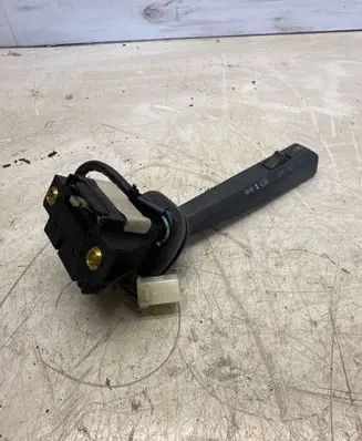 Volvo S70 V70 V70 XC Indicator stalk 465730 PA6GF30
