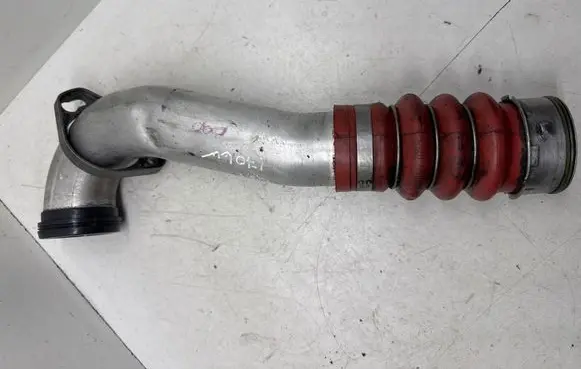 BMW 3 E90 E91 Intercooler hose/pipe 7796303