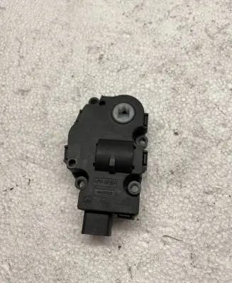BMW i3 A/C air flow flap actuator/motor 05082017