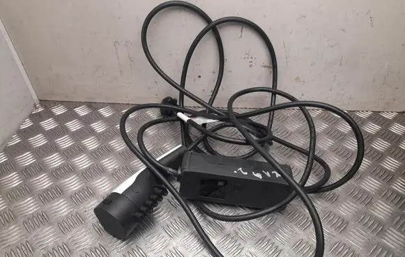 Hyundai Ioniq 5 Electric car charging cable 91996GI050
