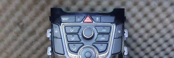 Hyundai i30 Climate control unit 97250A6040GU