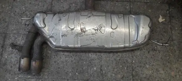 Volkswagen Golf V Middle muffler/silencer 1K0120AE