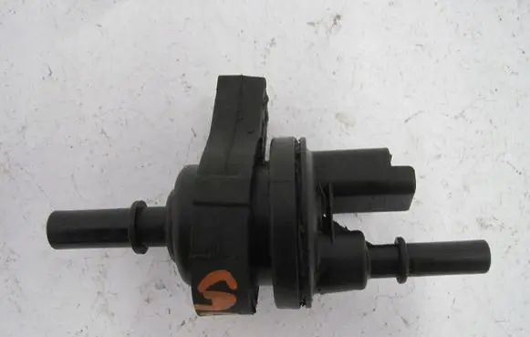 Citroen C4 Cactus Valve vacuum 9671744280