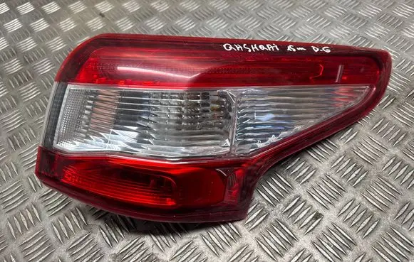Nissan Qashqai Rear/tail lights 265504EA0A