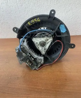 Mercedes-Benz E W210 Air conditioning (A/C) fan (condenser) 2108206210 E956