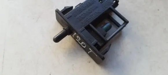 Toyota Corolla Verso AR10 Brake pedal sensor switch 8126033030 81260-33030