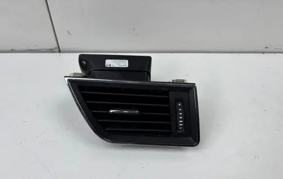 Skoda Rapid (NH) Dashboard side air vent grill/cover trim 5JA819702J