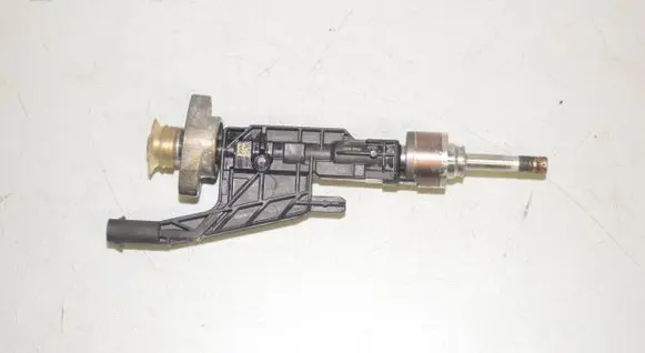 BMW 2 Active Tourer U06 Fuel injector 8744746 13538744746