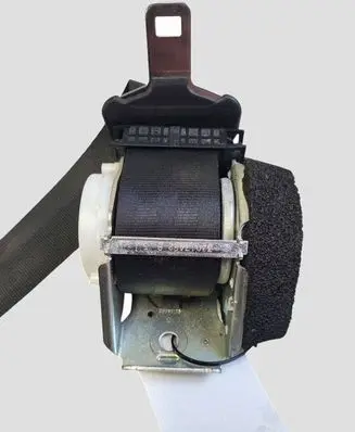 Citroen C5 Rear seatbelt E1040907 1000045 96561744XX