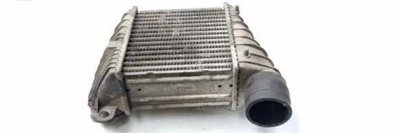 Skoda Octavia Mk1 (1U) Intercooler radiator 1J0145805