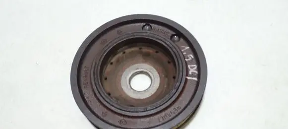 Renault Megane III Crankshaft pulley