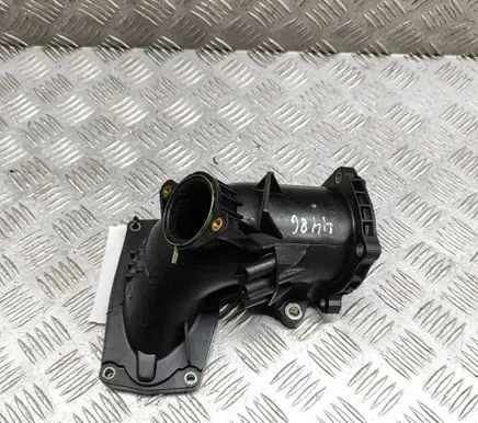 Mercedes-Benz SLK R172 Air intake duct part A6510900728