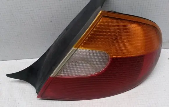 Chrysler Neon II Rear/tail lights 5288528A