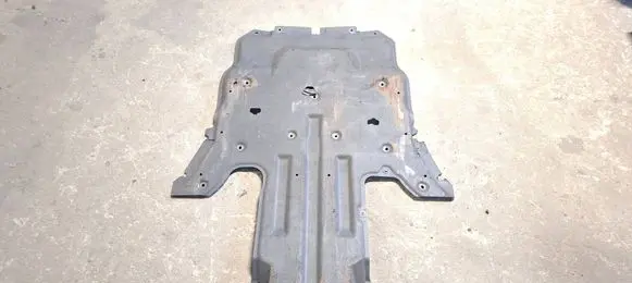 Jaguar XE Engine splash shield/under tray 