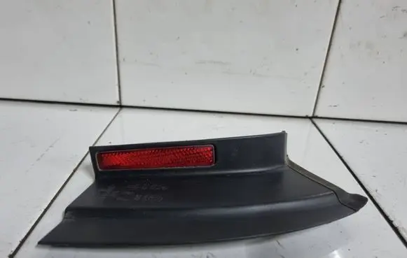 Volkswagen PASSAT B6 Rear tail light reflector 3C9945100A 3C9945312A 27458005