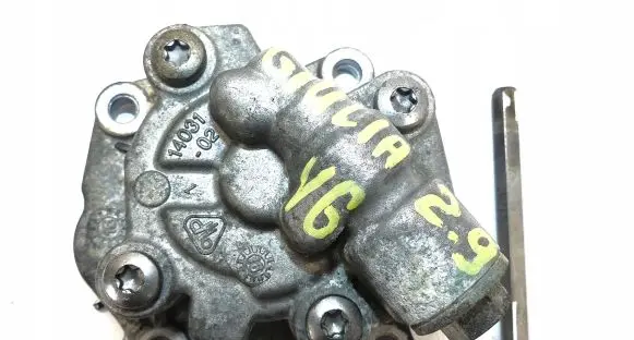 Alfa Romeo Giulia Oil pump 1403102