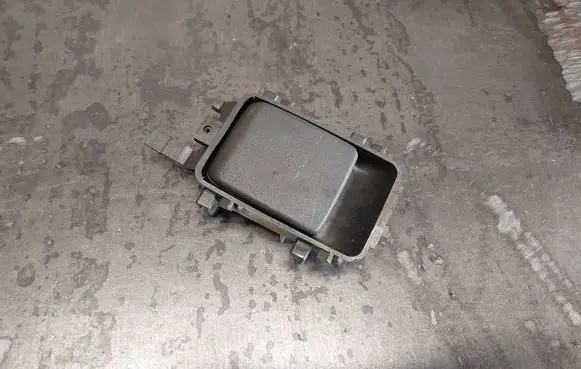 Mercedes-Benz E W210 Tailgate interior release/open handle 2107660043