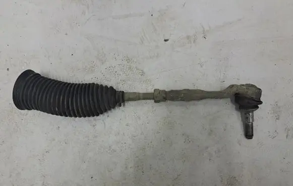 BMW 6 F12 F13 Steering tie rod 6784716