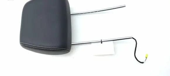 Mercedes-Benz E W212 Front seat headrest 