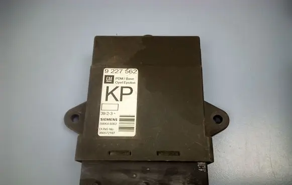 Opel Vectra C Door control unit/module 9227562 5WK46002