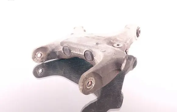 BMW X5 E70 Rear upper control arm/wishbone 677095407