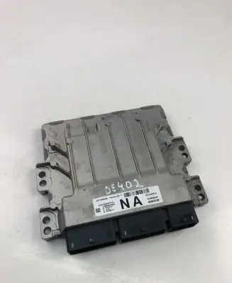 Renault Kadjar Engine control unit/module 237104661S