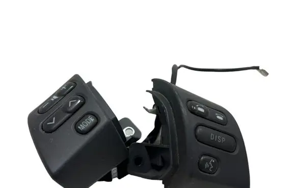 Lexus RX 330 - 350 - 400H Steering wheel buttons/switches 