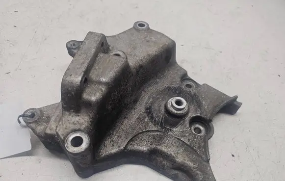Opel Astra H Engine mounting bracket 55210531