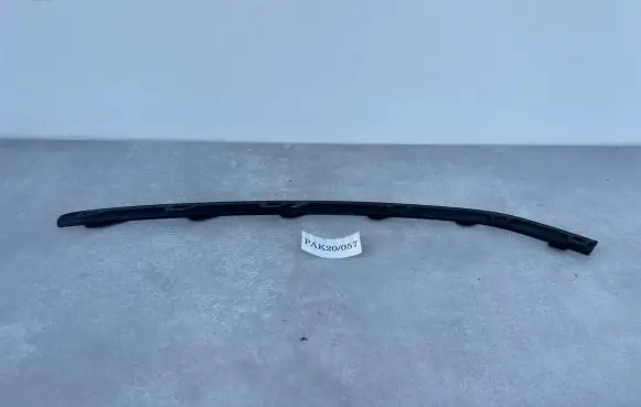Volkswagen PASSAT B7 Front bumper splitter molding 3AA853764A
