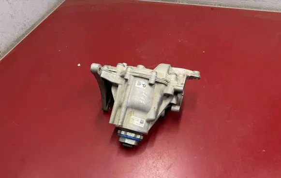 BMW X1 U11 Gearbox transfer box case 9845634 P0984563405