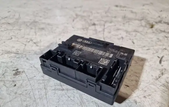 Audi A5 8T 8F Comfort/convenience module 8T0959793M