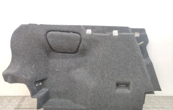Trunk/boot lower side trim panel