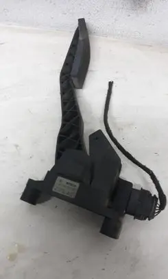 Opel Zafira A Accelerator throttle pedal 0281002298 18709032 9051208AO