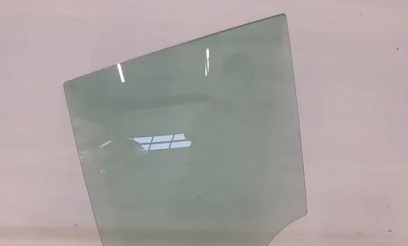 BMW X3 G01 Rear door window glass 