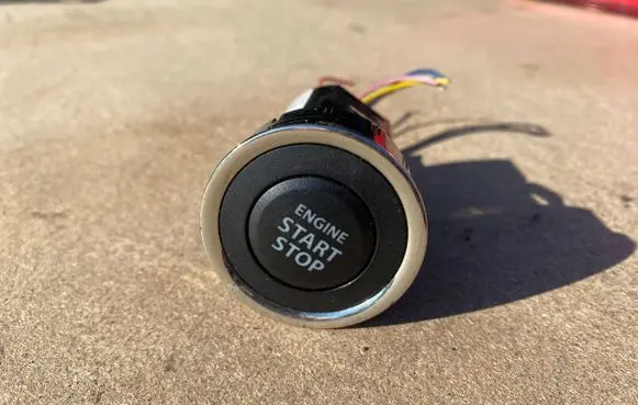 Suzuki SX4 S-Cross Engine start stop button switch 3729068L00 10R034940 310BB34