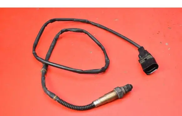 Audi A4 S4 B6 8E 8H Lambda probe sensor 0258007090