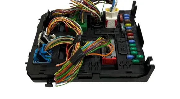 Peugeot 308 Fuse module 966689578002 212456801