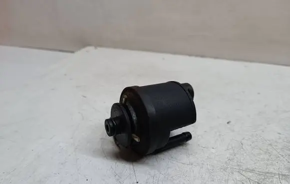 BMW 5 F10 F11 Fuel filter heater 7801209 13327801209