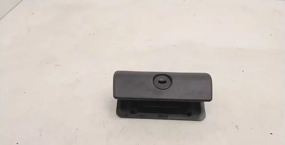 BMW 3 E46 Glove box handle