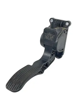 Mercedes-Benz Sprinter W906 Accelerator throttle pedal 0280755025 A4473000200 A04531