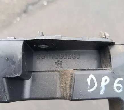 Peugeot 3008 II Rear bumper mounting bracket 9811280380