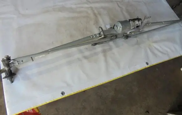 Opel Astra J Front wiper linkage 1397220623