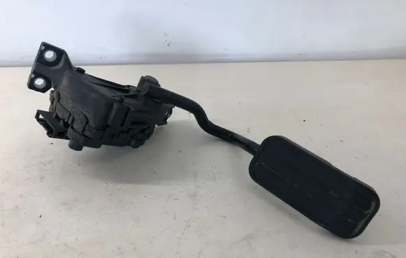 Ford Galaxy Accelerator throttle pedal 7M3723507D YM219F836FB